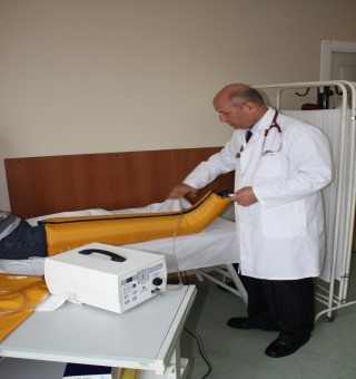 Dr. Cafer Abbasoğlu ve hastası